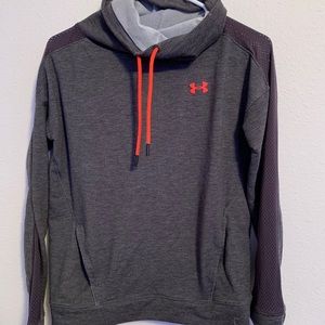 Underarmor sweatshirt